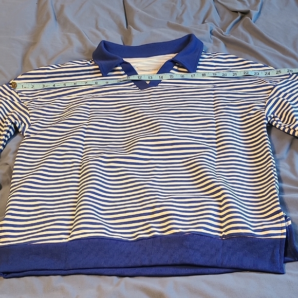 AlvaQ Womens Small Oversized Striped VNeck Drop Shoulders Tunic Top NWOT - Picture 4 of 9